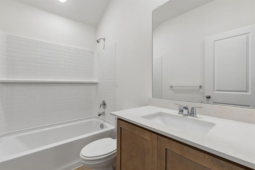 3803 Brewster Lane Property Photo 24