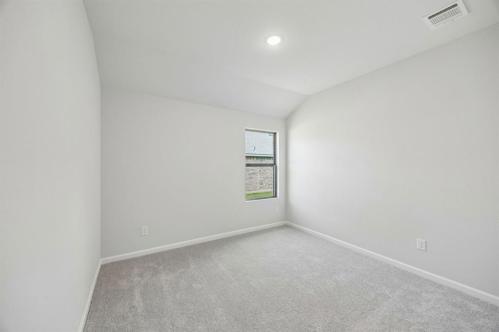 3707 Brewster Lane Property Photo 6