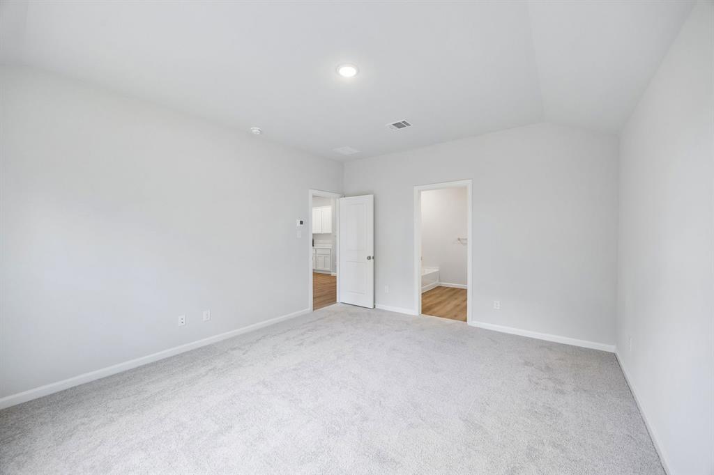 3707 Brewster Lane Property Photo 18