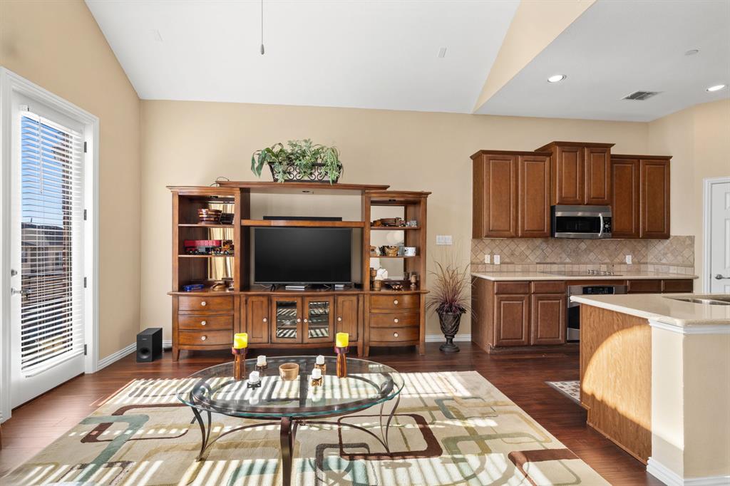 1912 Lantana Lane Property Photo 13