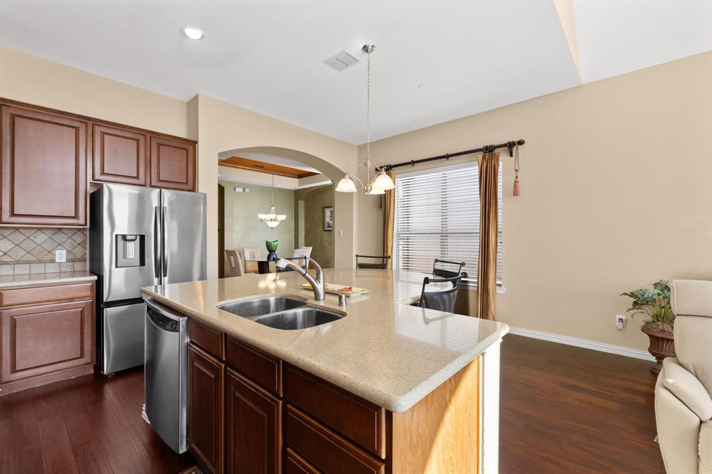 1912 Lantana Lane Property Photo 30