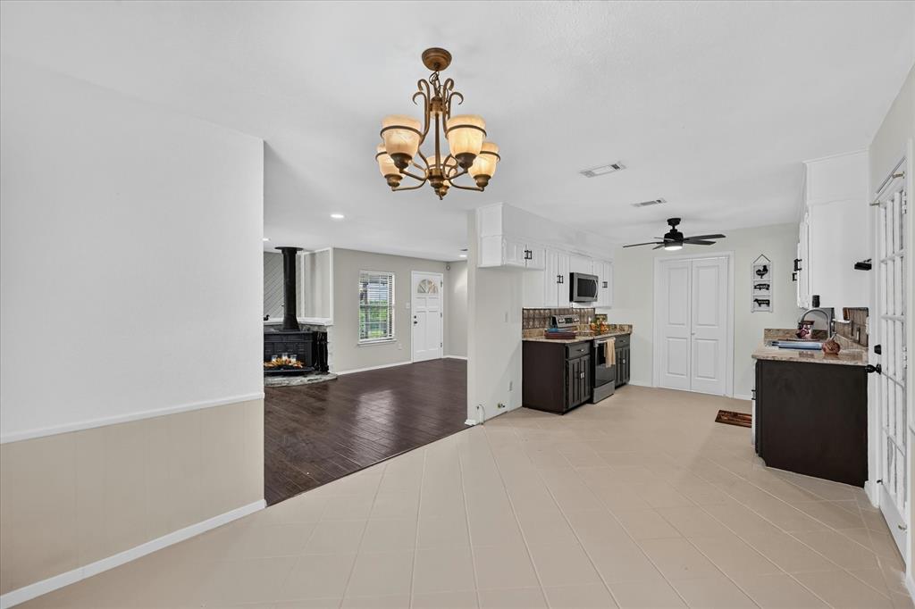 1300 Shannon Drive Property Photo 14