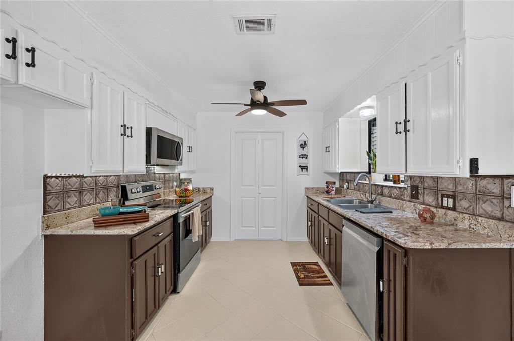 1300 Shannon Drive Property Photo 17