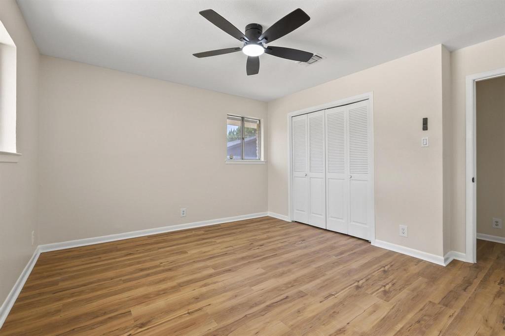2505 Meadows Lane Property Photo 33