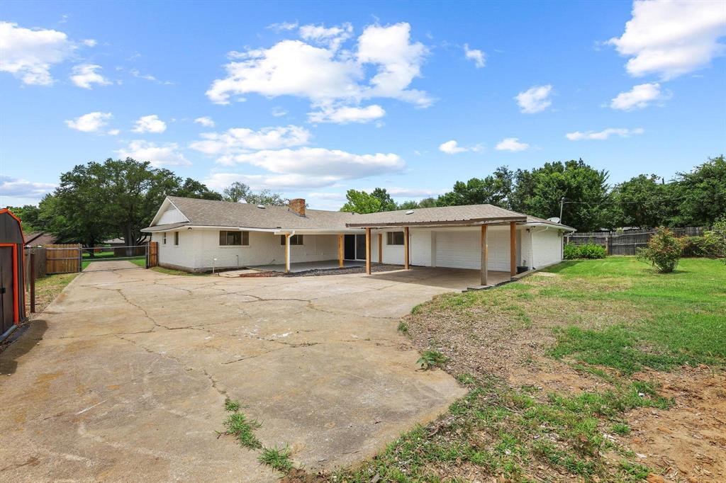 2505 Meadows Lane Property Photo 38