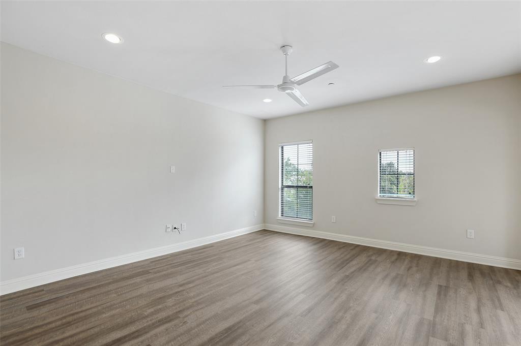 6159 Oram Street 301 Property Photo 3