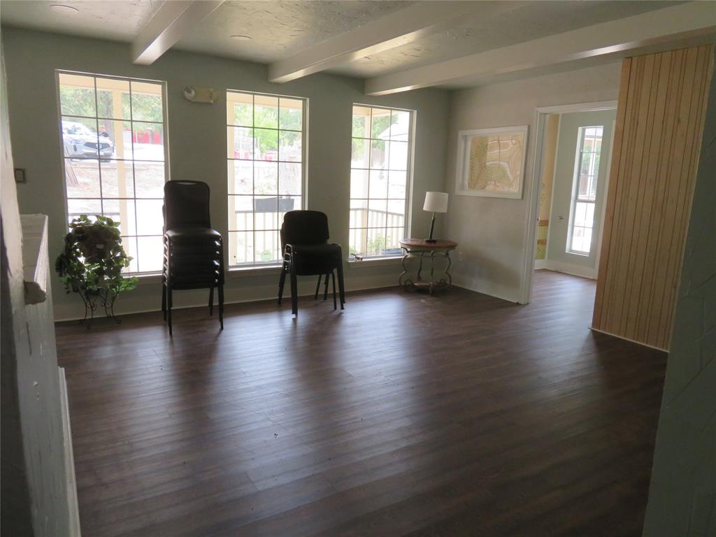 3490 Teasley Lane Property Photo 7