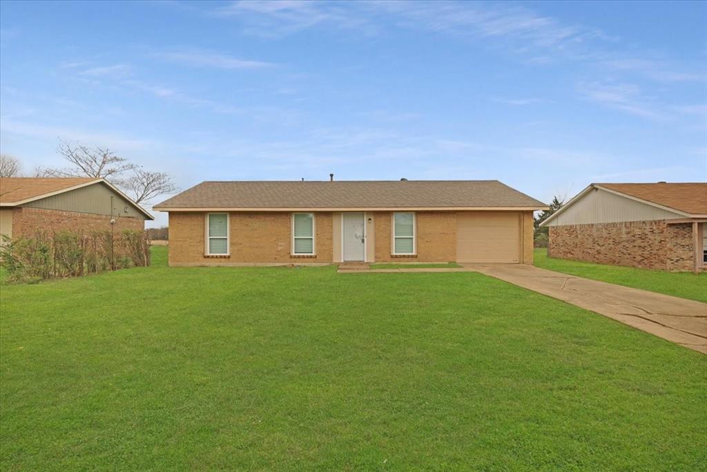 2114 Sunset Drive Property Photo 1