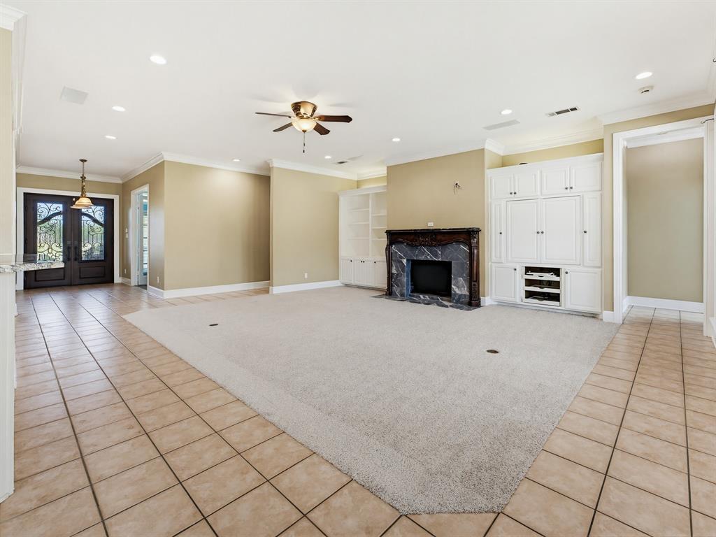 201 Willowcrest Property Photo 7