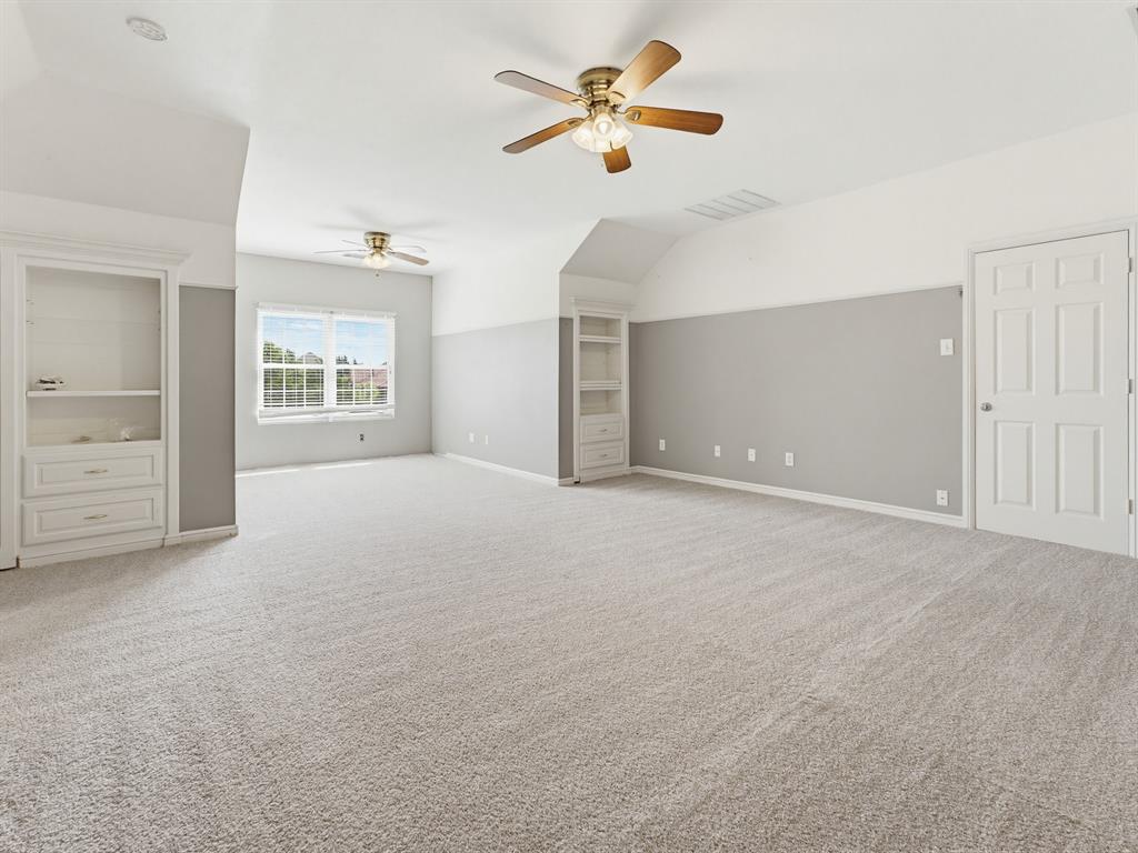 201 Willowcrest Property Photo 12