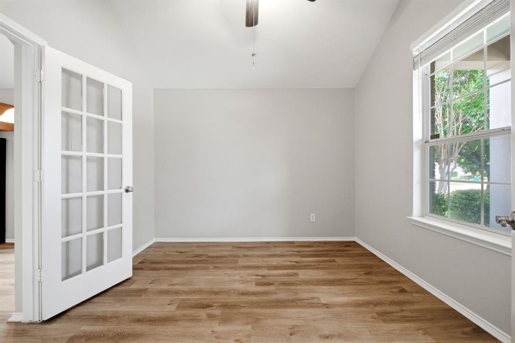 1018 Kimbro Drive Property Photo 4