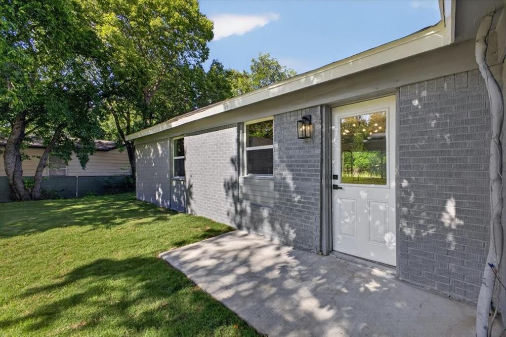 512 Mirike Drive Property Photo 24