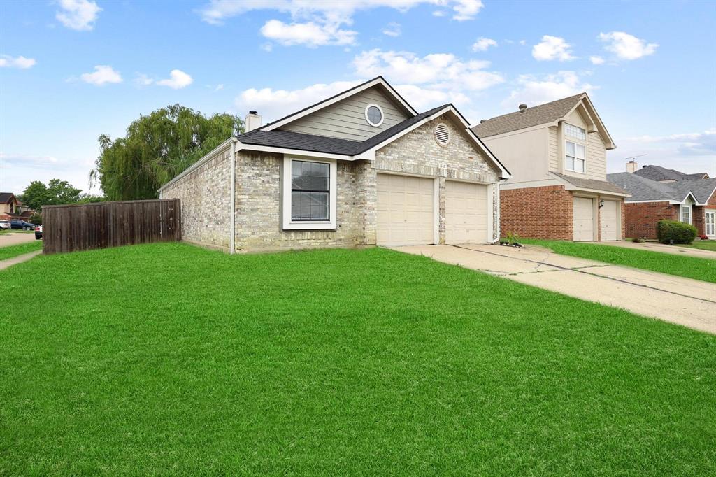 1147 Seneca Place Property Photo 1