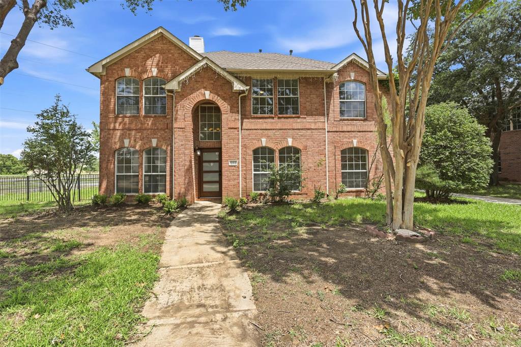 1282 Bradford Drive Property Photo 2