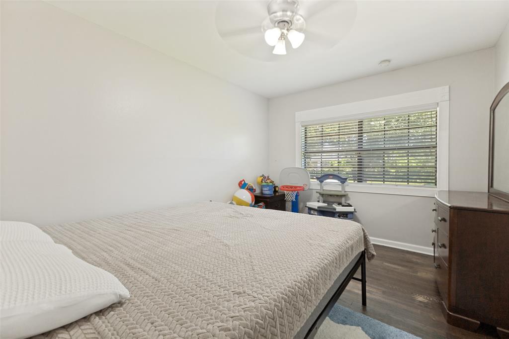 211 Brazos Street Property Photo 15