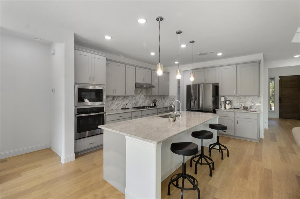 2132 Oudry Drive Property Photo 15