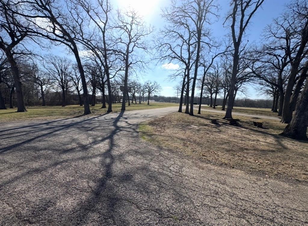 903 Interstate Highway 30 Property Photo 4