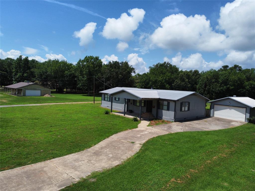 260 County Road 1885 Property Photo 1