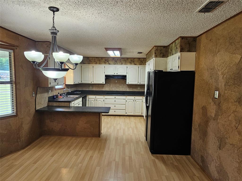 260 County Road 1885 Property Photo 5