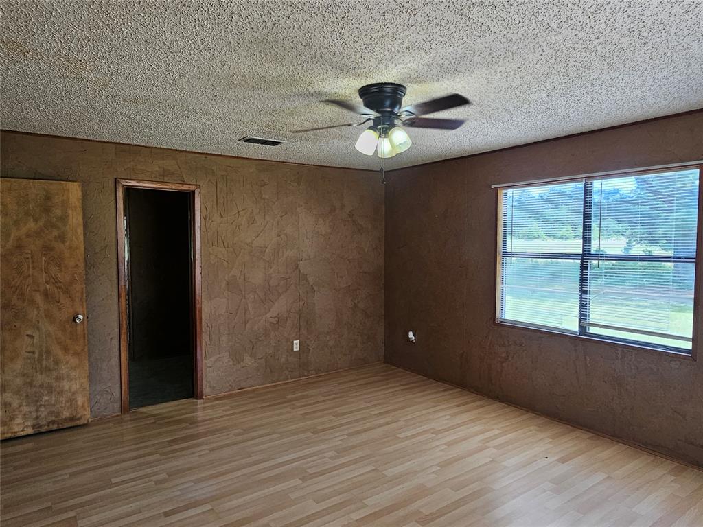 260 County Road 1885 Property Photo 9