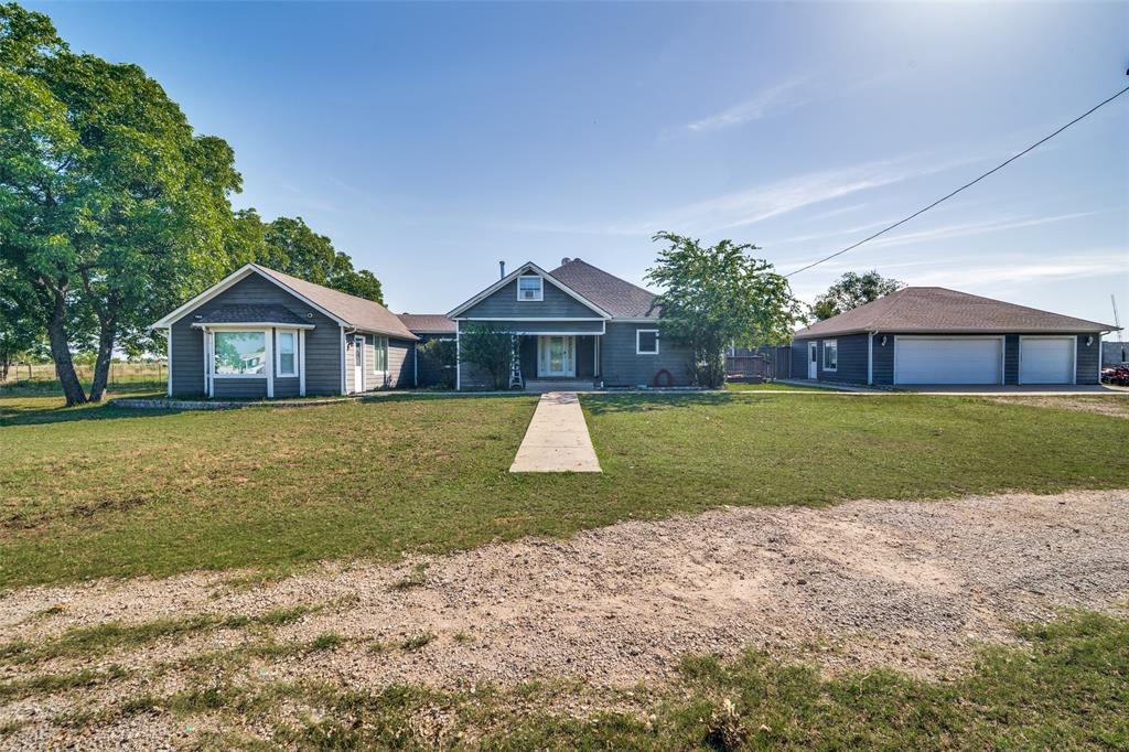 8201 County Road 148 Property Photo 1