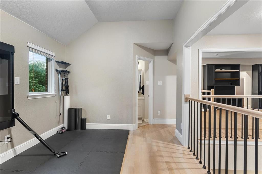 5621 Fringetree Drive Property Photo 33