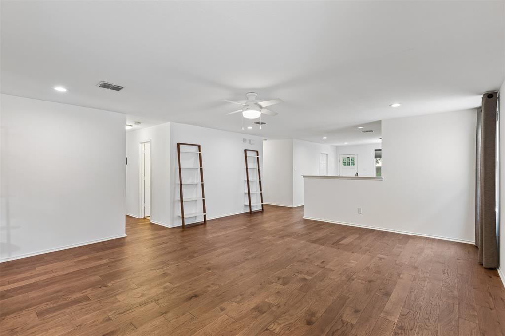 13166 Michelle Drive Property Photo 3