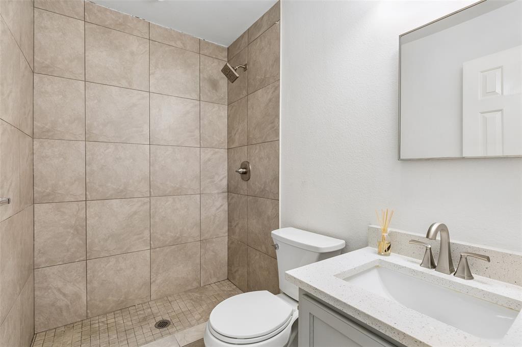 13166 Michelle Drive Property Photo 17
