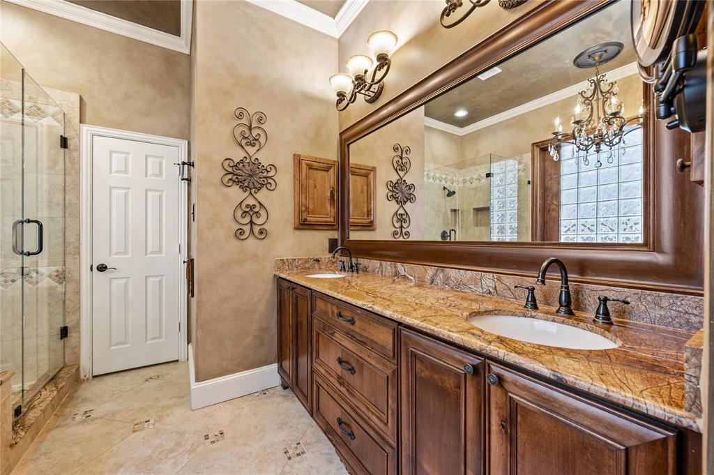 820 Glen Garry Drive Property Photo 22