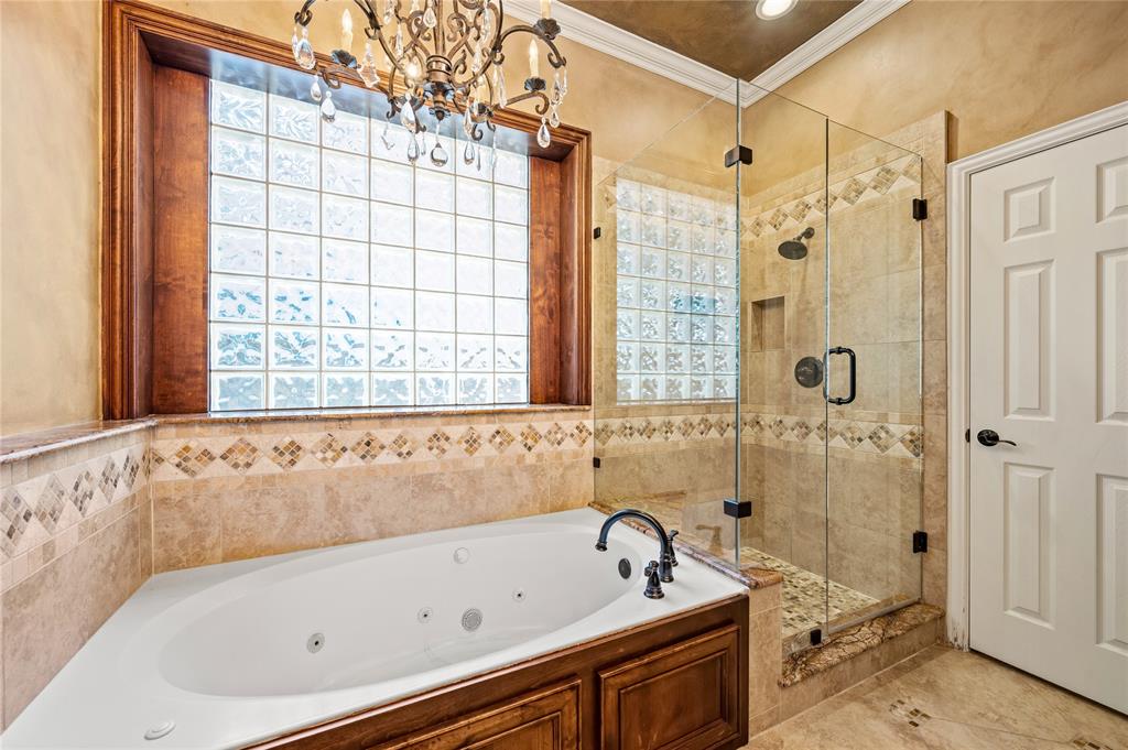 820 Glen Garry Drive Property Photo 23