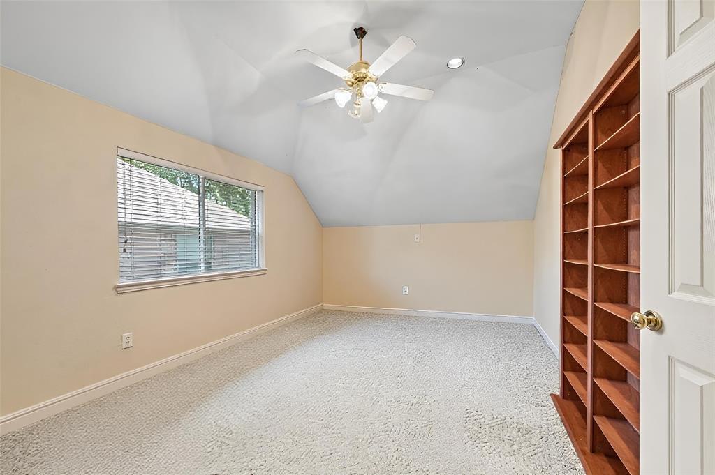820 Glen Garry Drive Property Photo 27