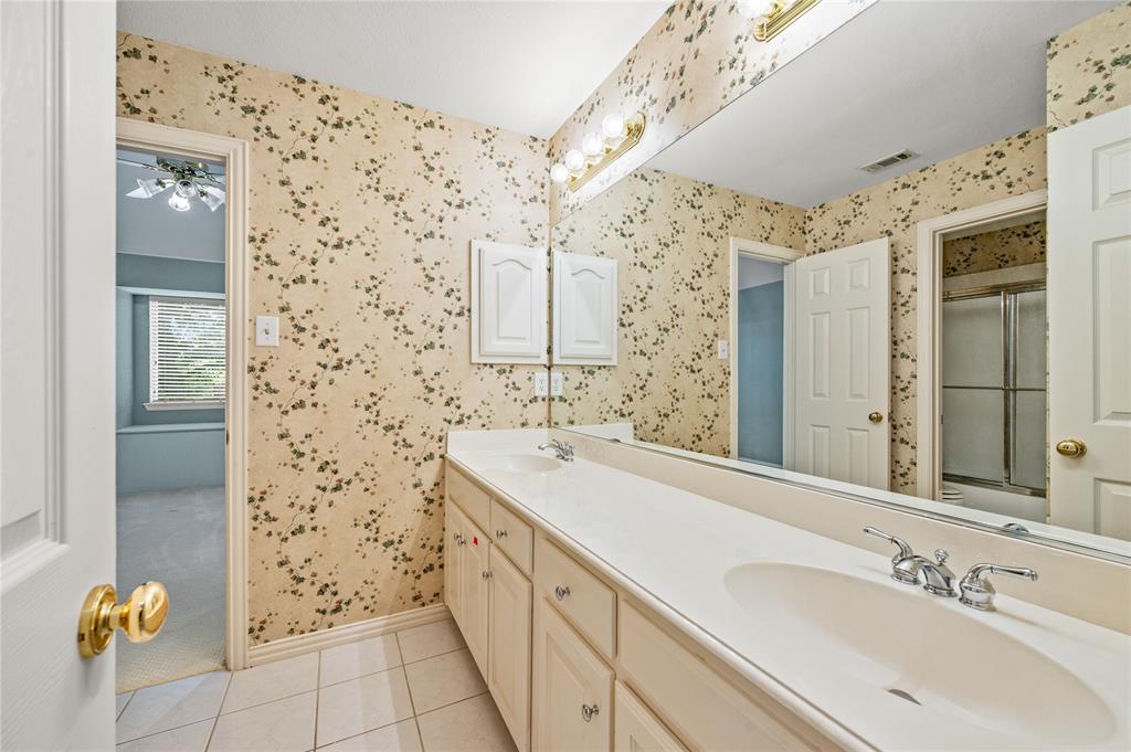 820 Glen Garry Drive Property Photo 28