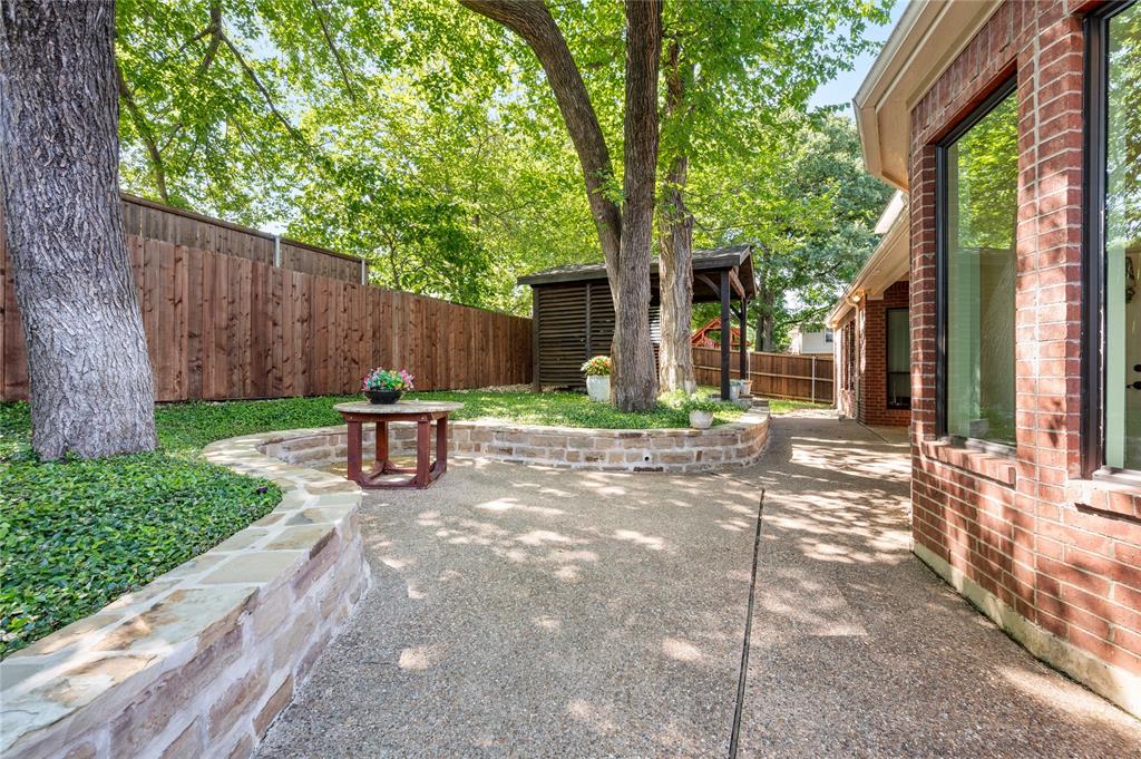 820 Glen Garry Drive Property Photo 32
