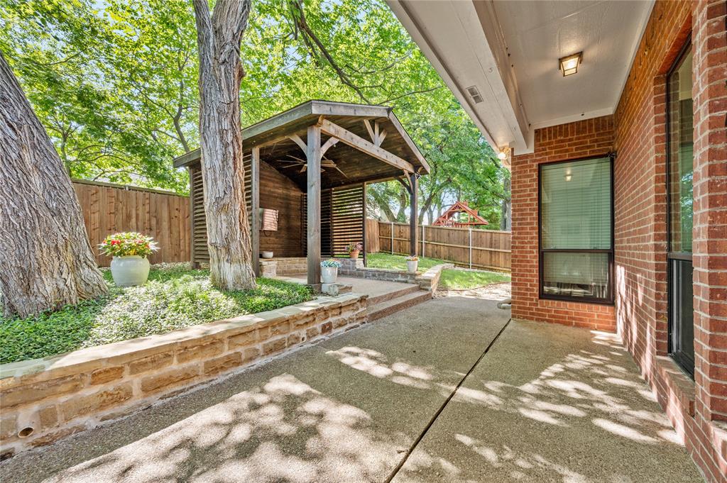 820 Glen Garry Drive Property Photo 35