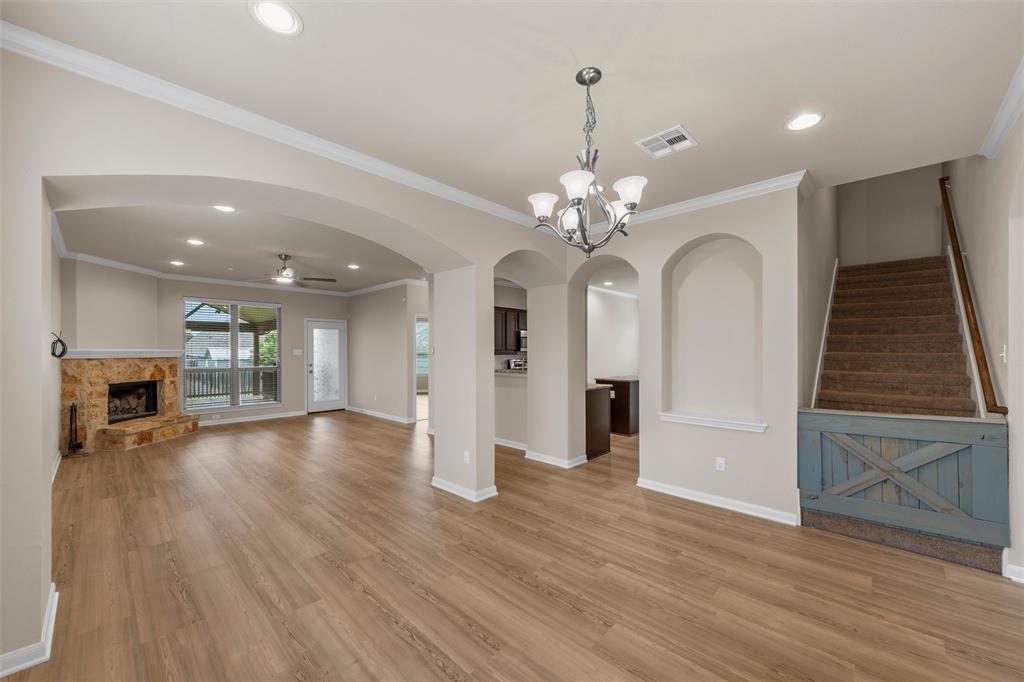 10860 Burnham Drive Property Photo 13