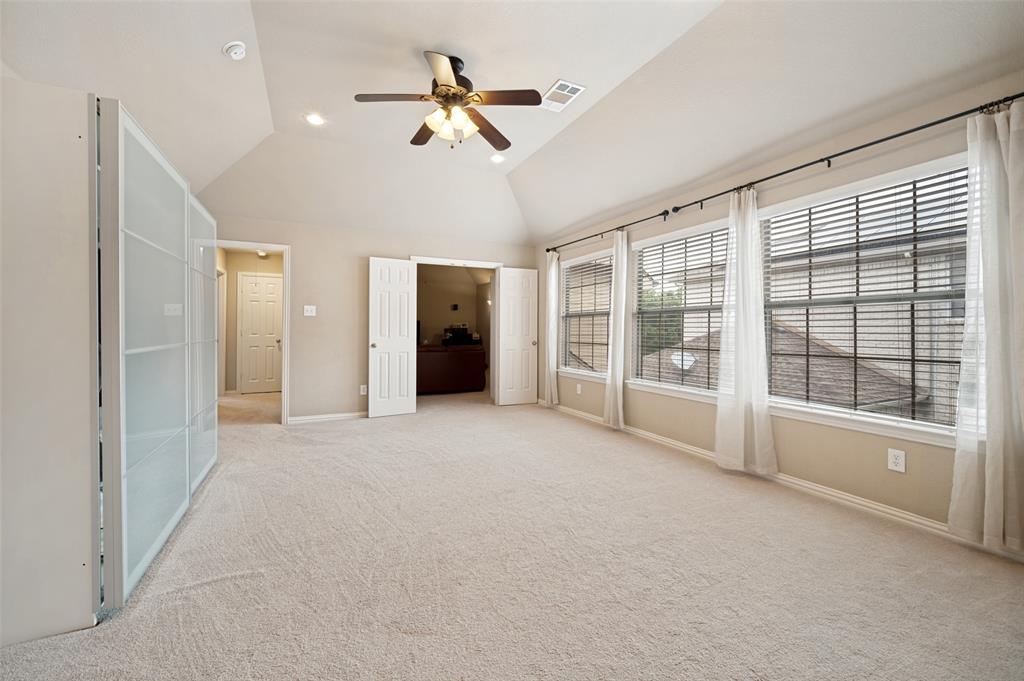 2848 Forest Manor Drive Property Photo 16