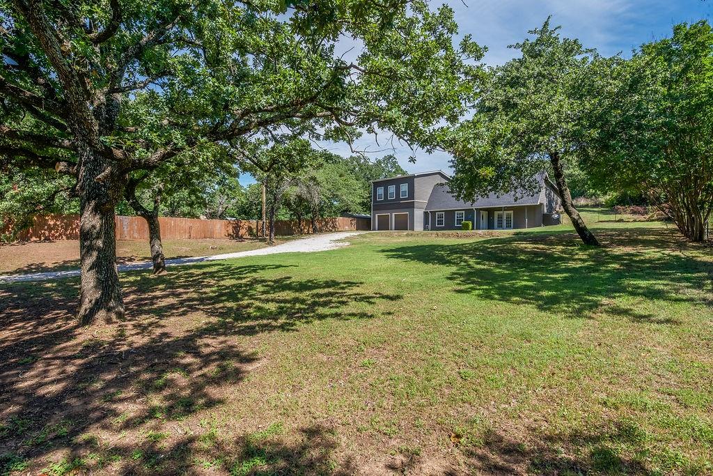 1416 Apache Court Property Photo 1