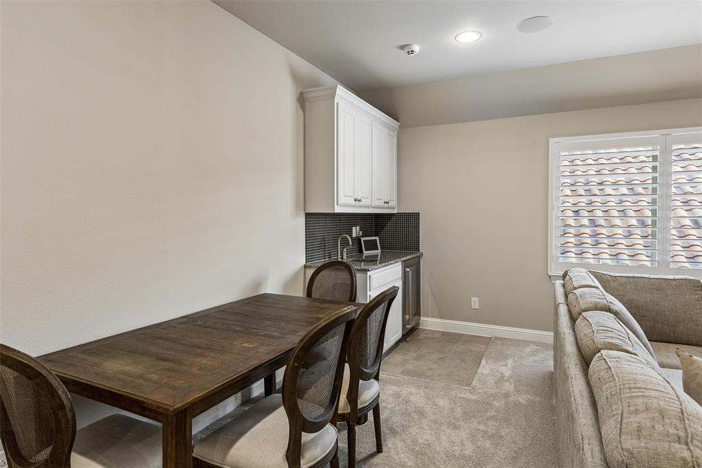 6611 Compton Court Property Photo 32