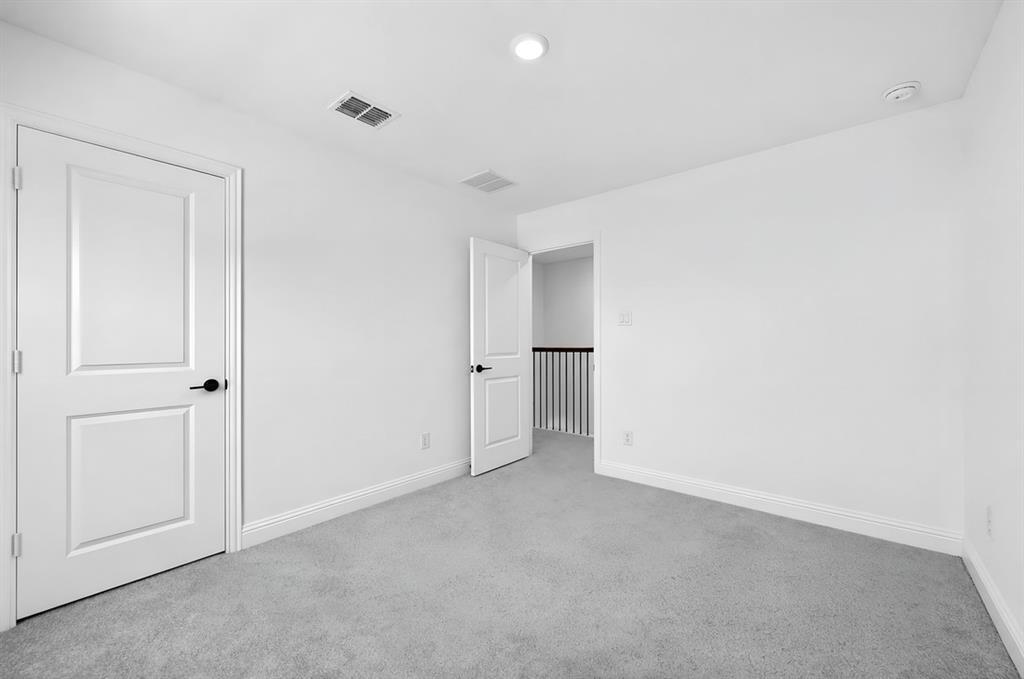 1113 Beebalm Mews Property Photo 20