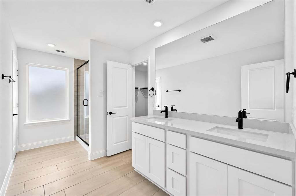 1113 Beebalm Mews Property Photo 21