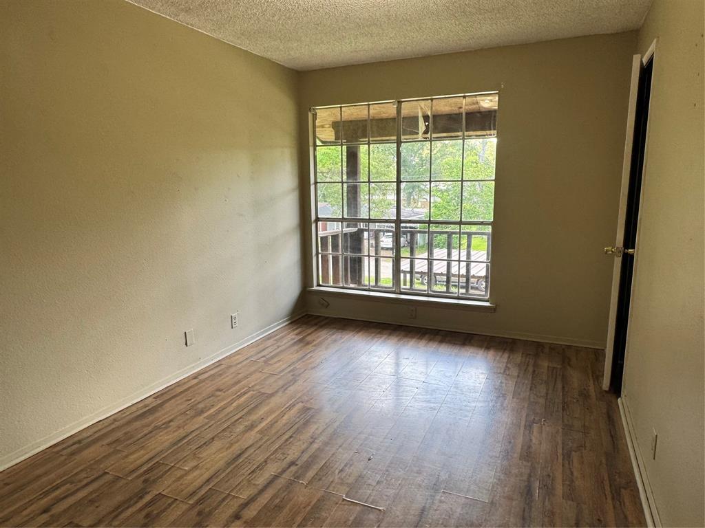 212 N Mimosa Property Photo 13