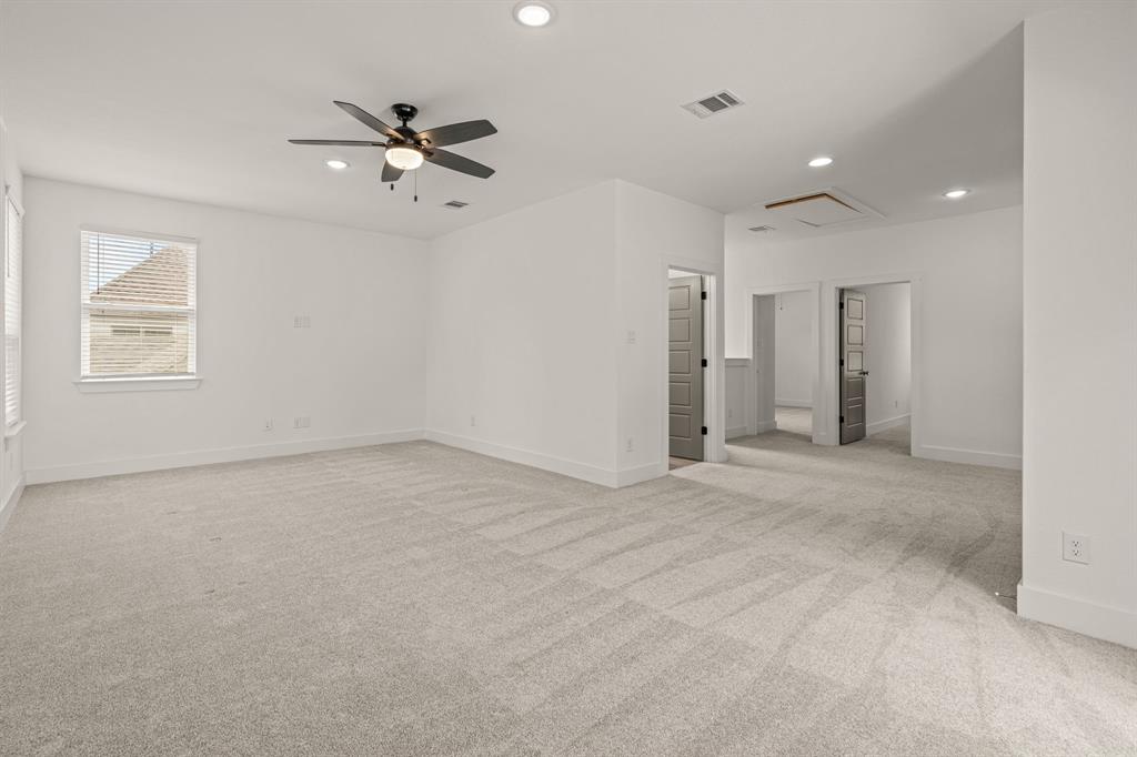 5618 Oaks Lane Property Photo 25