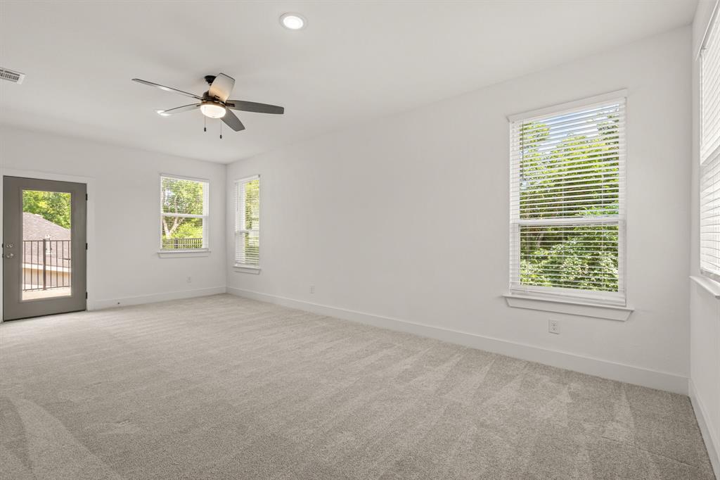 5618 Oaks Lane Property Photo 28