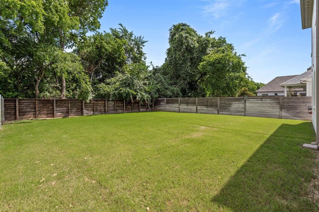 5618 Oaks Lane Property Photo 36