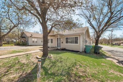 930 W Freeman Street Property Photo 1