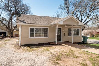 930 W Freeman Street Property Photo 2