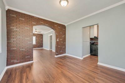 930 W Freeman Street Property Photo 5