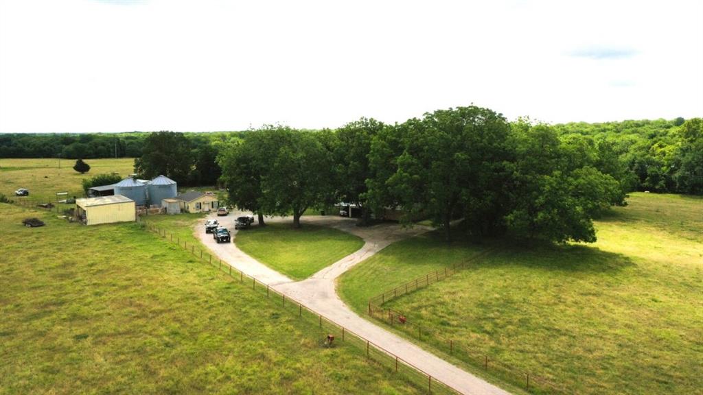 18048 Us-69 Property Photo 11