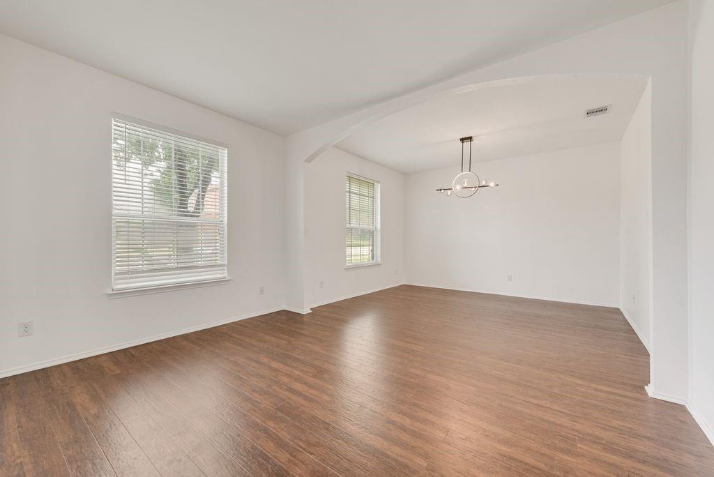 2831 Wild Oak Lane Property Photo 3