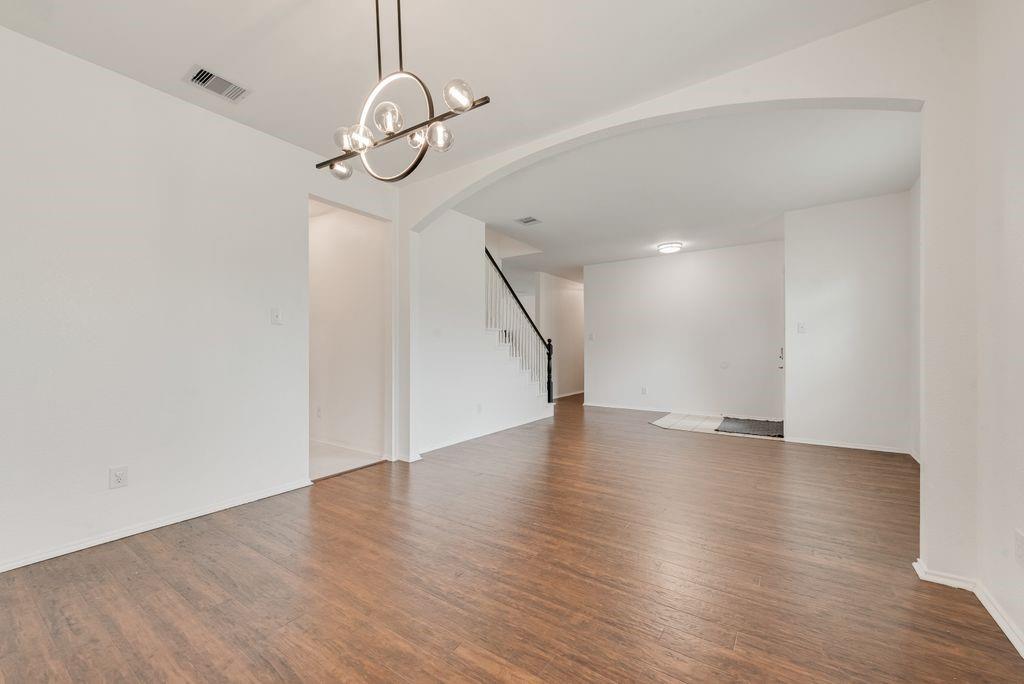 2831 Wild Oak Lane Property Photo 4